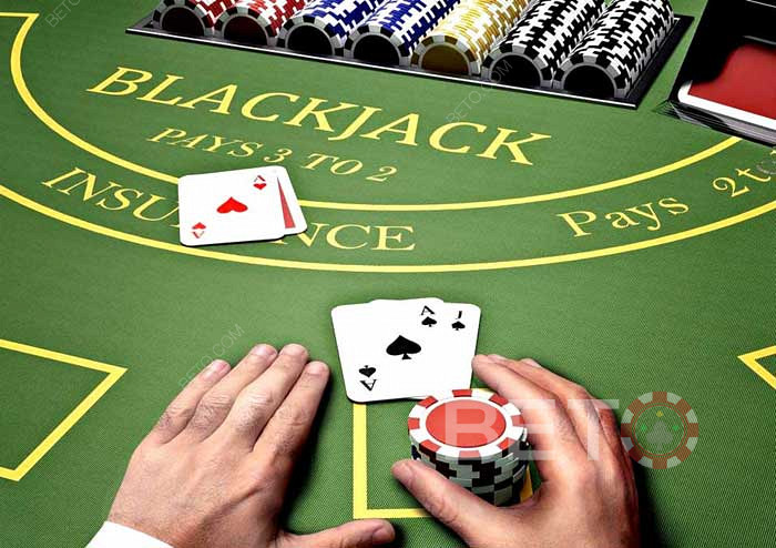 Online Blackjack - Sprievodca hraním online kariet a víťazstva