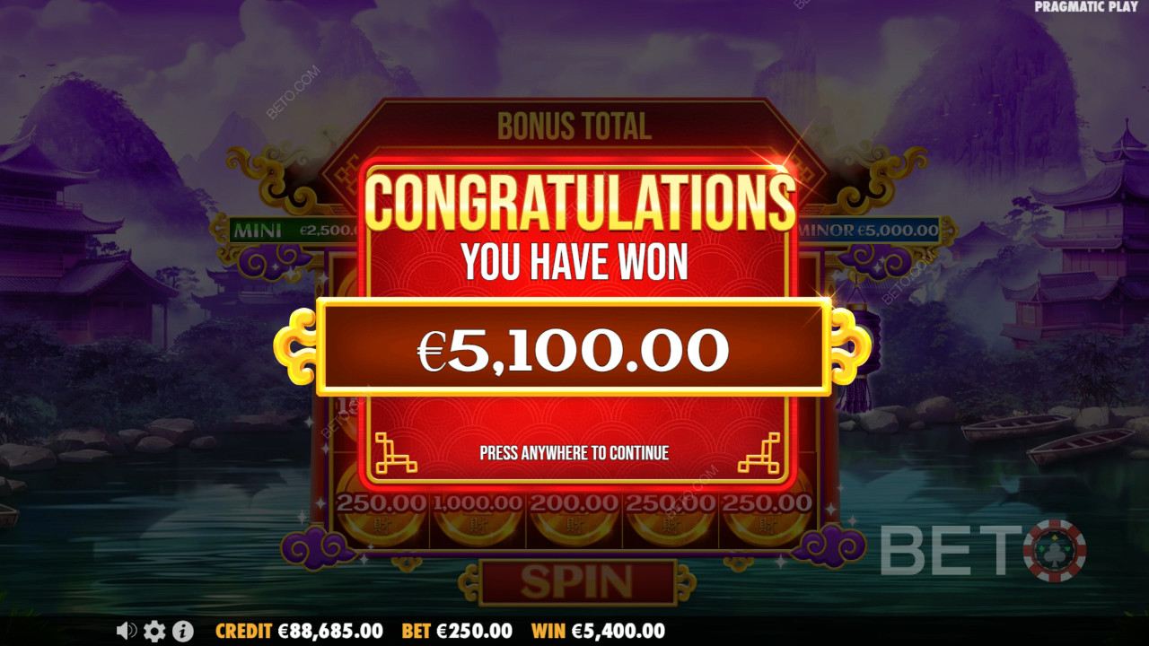 Vyhrajte 10 000x Vašu stávku vo video automate Chests of Cai Shen!
