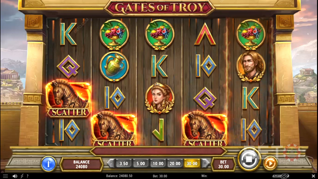 Za 3 alebo viac symbolov Scatter získate roztočenia zdarma v kasínovej hre Gates of Troy.