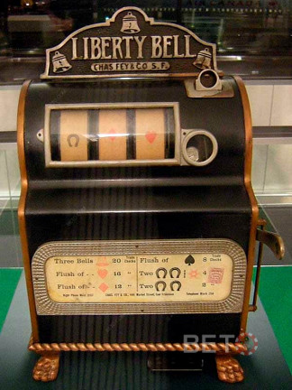 Zvon slobody bol inšpiráciou pre moderné automaty a hracie automaty.